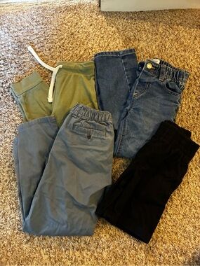 Lot of 5T Old Navy Bottoms